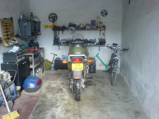 Start nové éry - garáž!